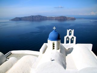 toit blanc grece