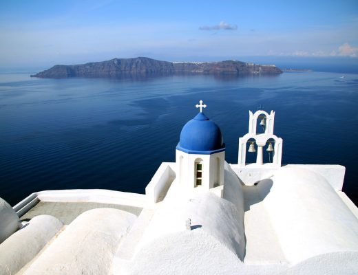 toit blanc grece