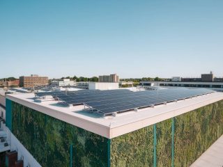 Les toits blancs sont-ils compatibles avec les nouvelles normes environnementales en Europe ?